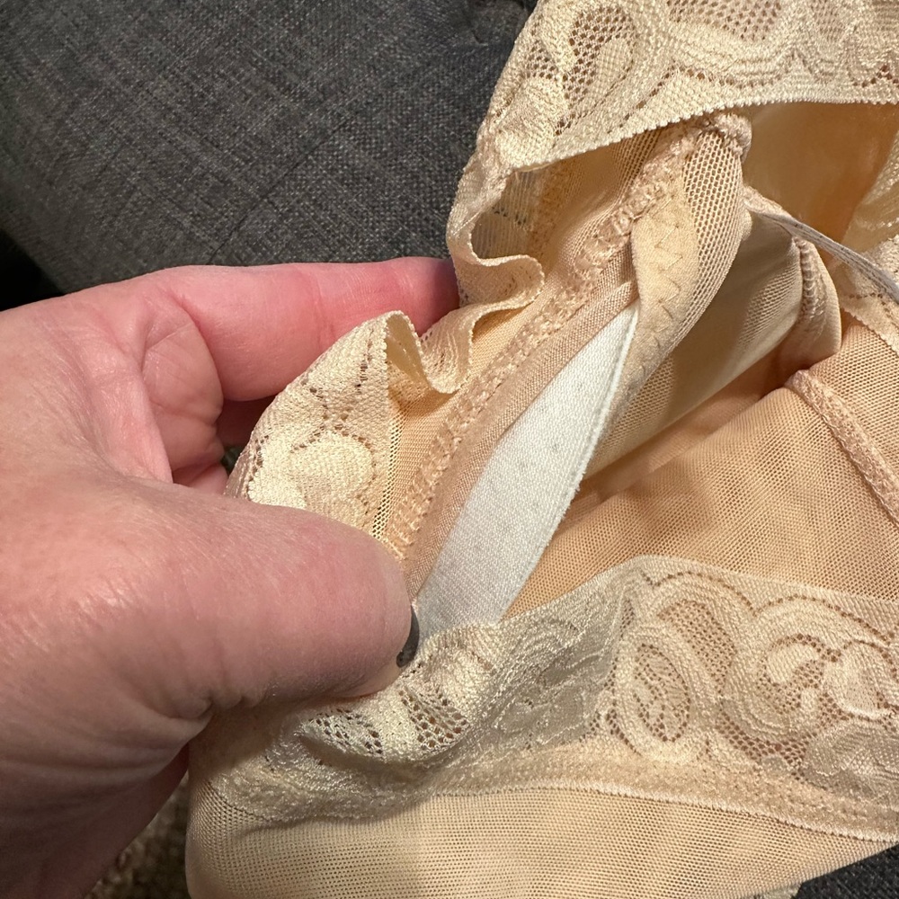 Shapewear - Picture 3 of 6